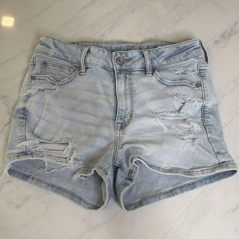 American Eagle Women’s Shorts 4 Next Level Stretch Distressed Festival Beachy